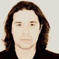 Ricardo Esteves's avatar