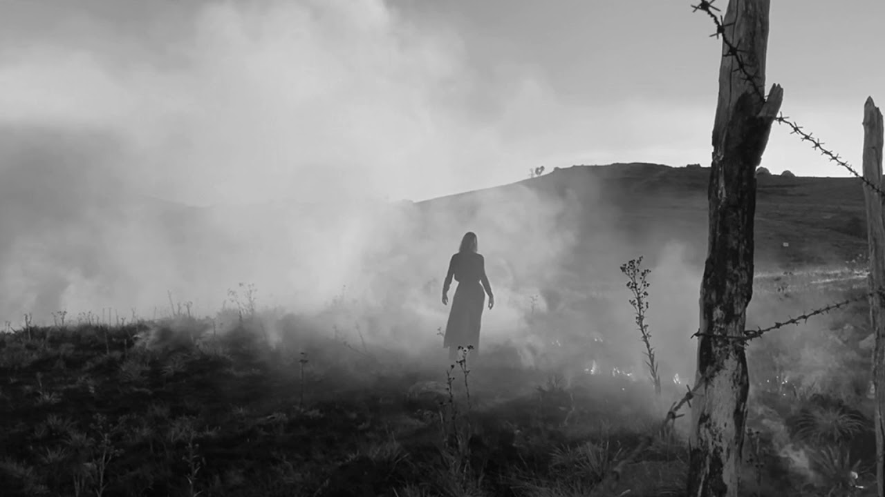 Medeia pos Consuelo de Castro