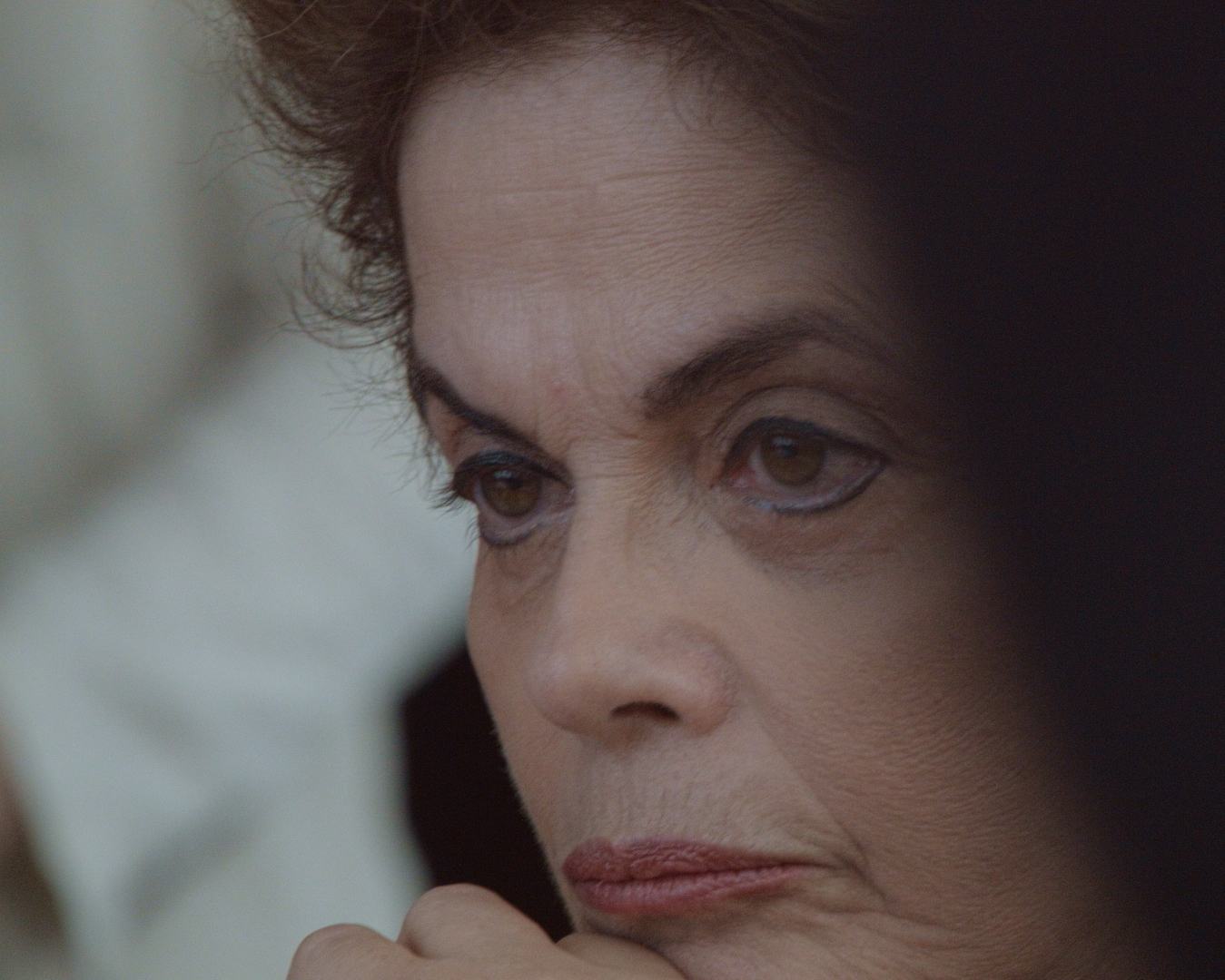 Crítica Alvorada Dilma