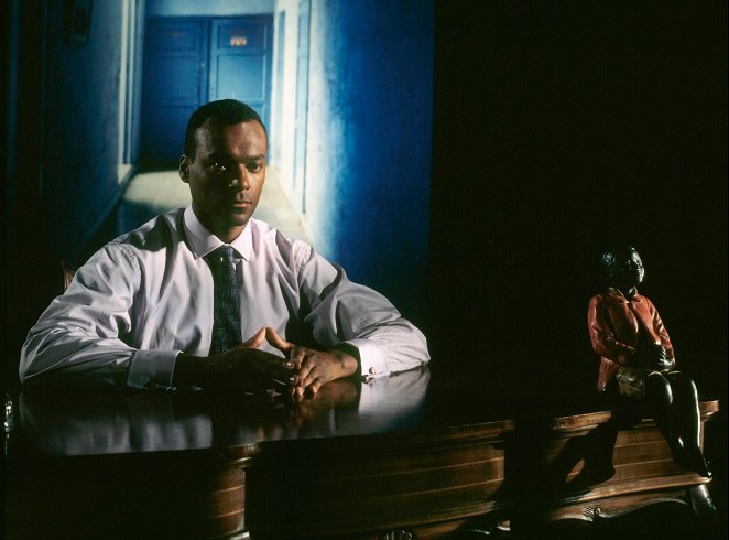 Frantz Fanon: Pele Negra, Máscara Branca