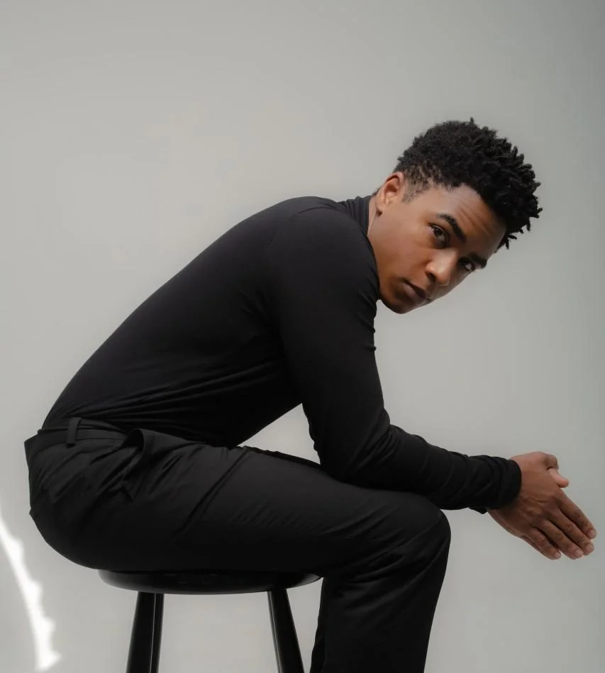 Sidney Santiago em foto de Caio Oviedo