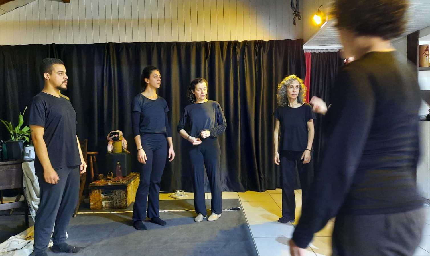 companhia arteira e dorso