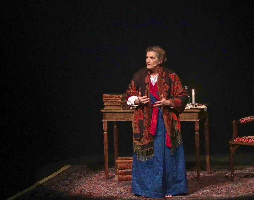 Helena Blavatsky, a voz do silêncio Beth Zalcman Crédito Marlon Maycon