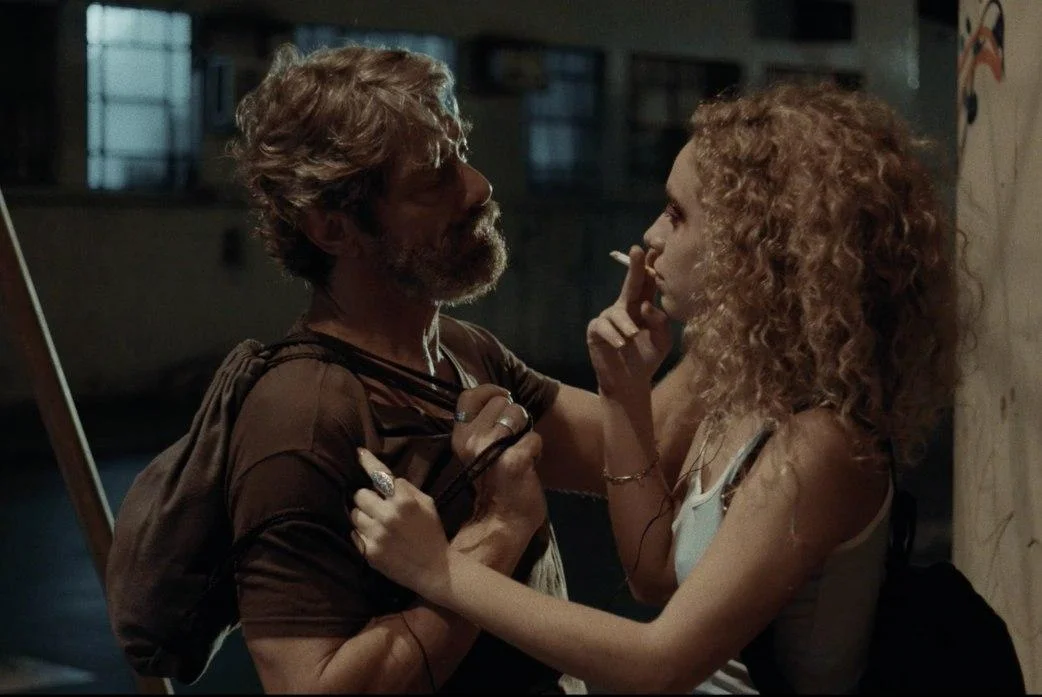 critica A morte habita a noite