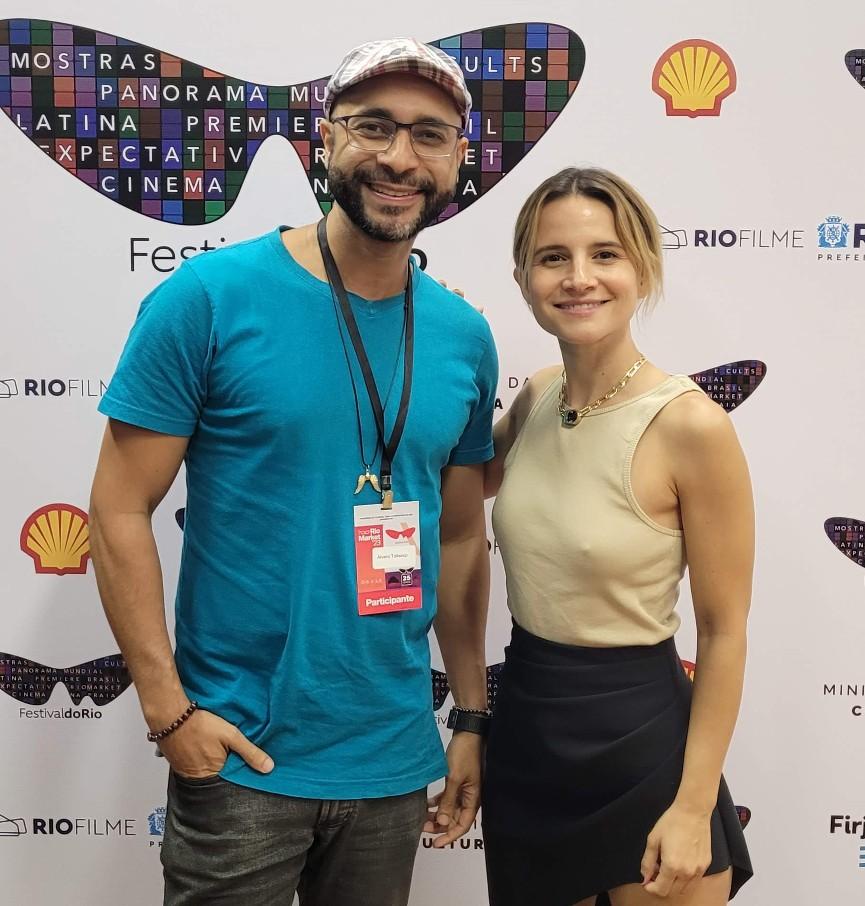 bianca comparato em entrevista exclusiva com Alvaro Tallarico sobre a série João Sem Deus do Canal Brasil