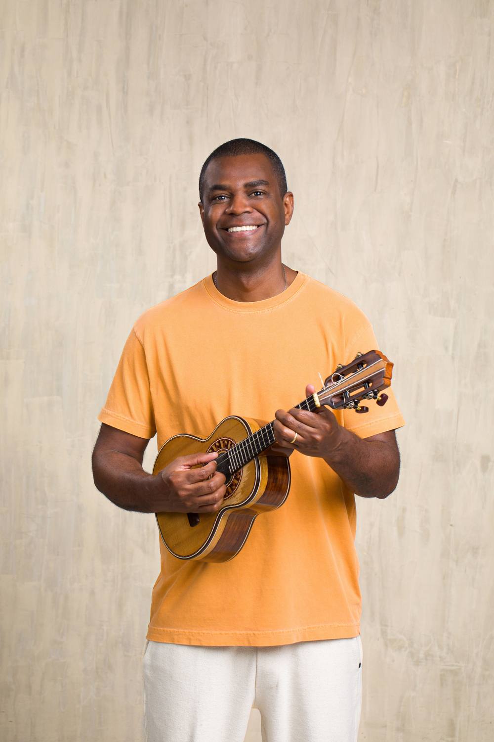 Pretinho da Serrinha.