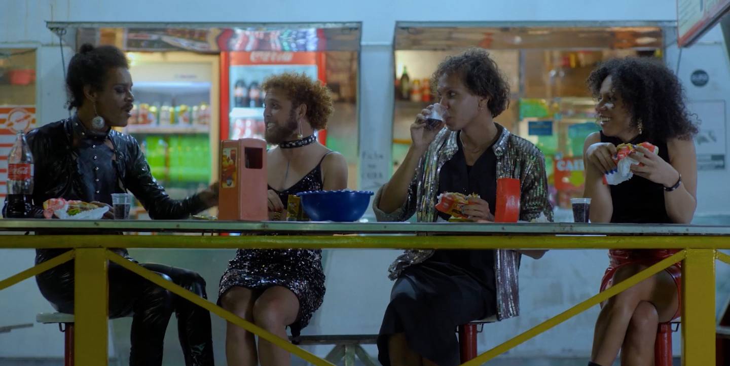 Tudo o que você podia ser.