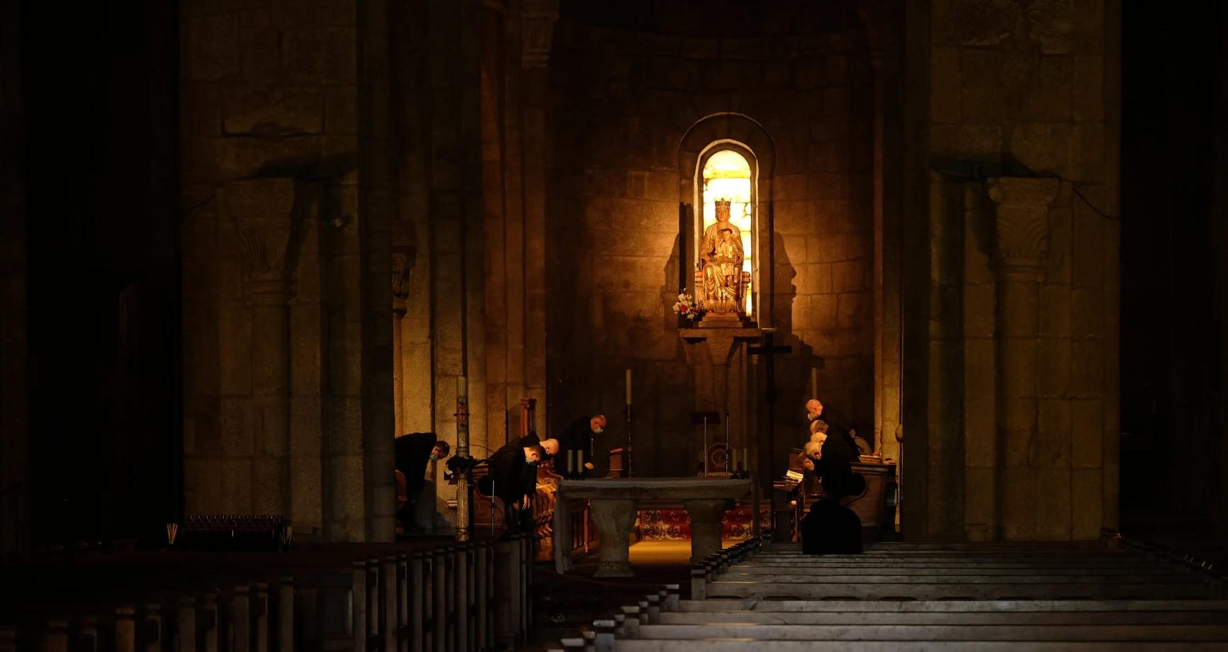 "Livre - Duc In Altum sobre Nossa Senhora do Carmo