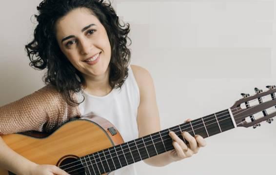 Gabi Buarque no Sec Barra Mansa