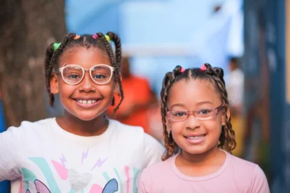 Doutores do Mundo oculos na rocinha