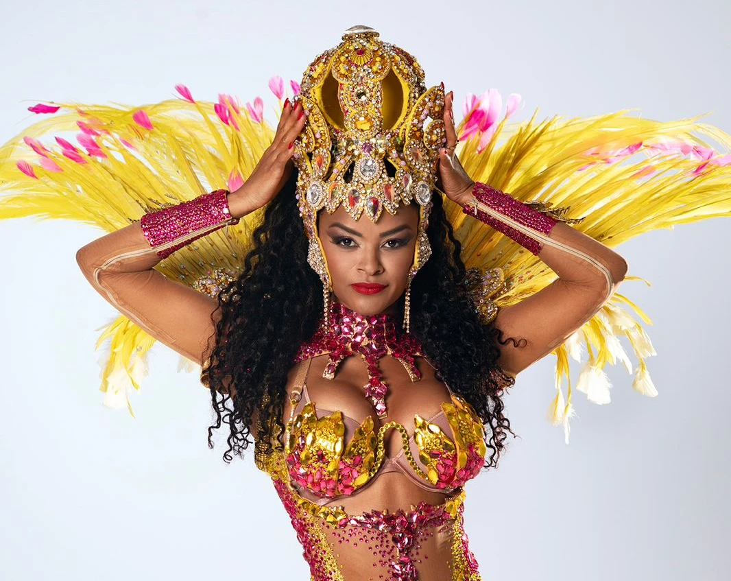 Anny Alves porto da pedra vivente andante