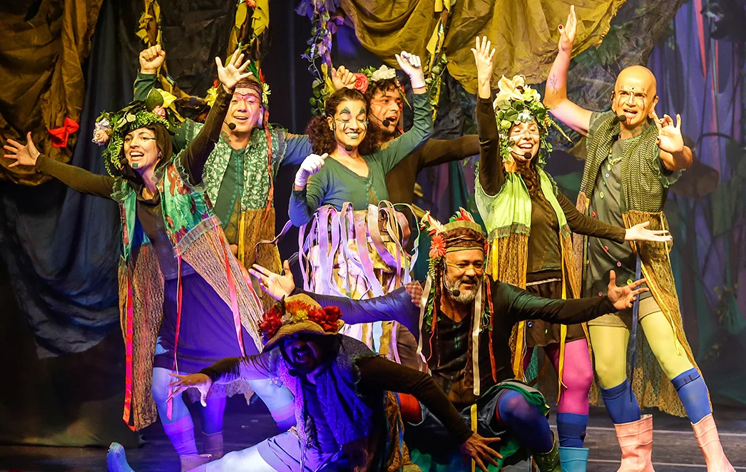 a Floresta dos Mistérios de Ma?rcio Arau?jo foto Silvia Machado