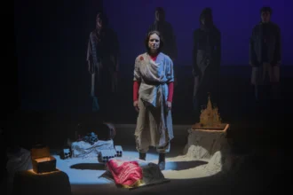 Companhia Ensaio Aberto estreia “Olga” no Armazém da Utopia a partir de 16 de agosto