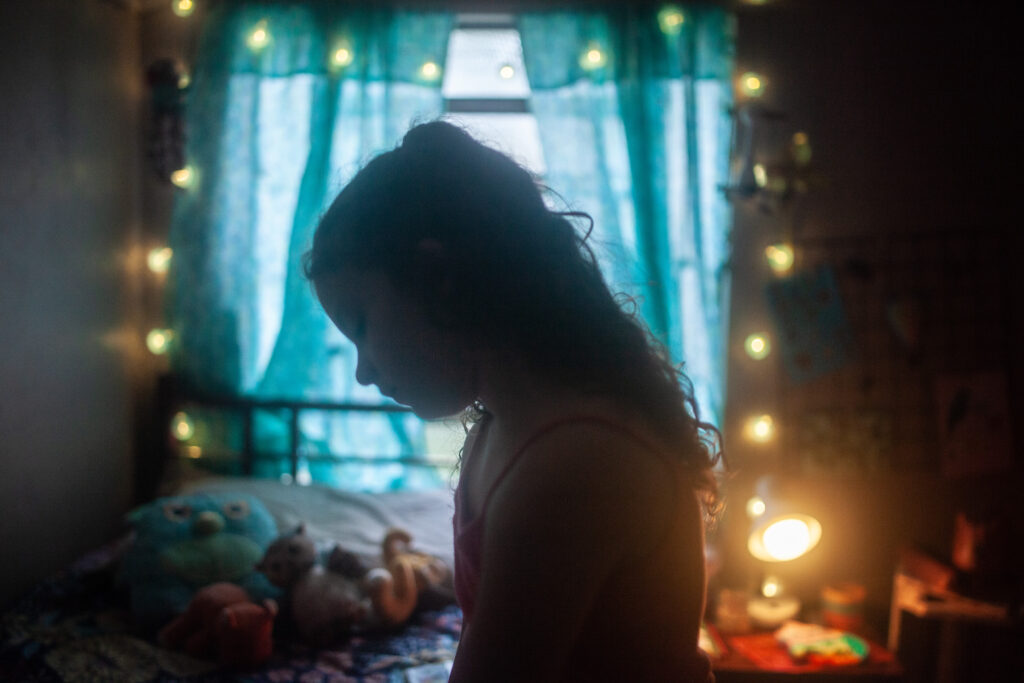 Kamilly Wagner em cena de 'Bicho Monstro' - crédito: Daniel de Bem