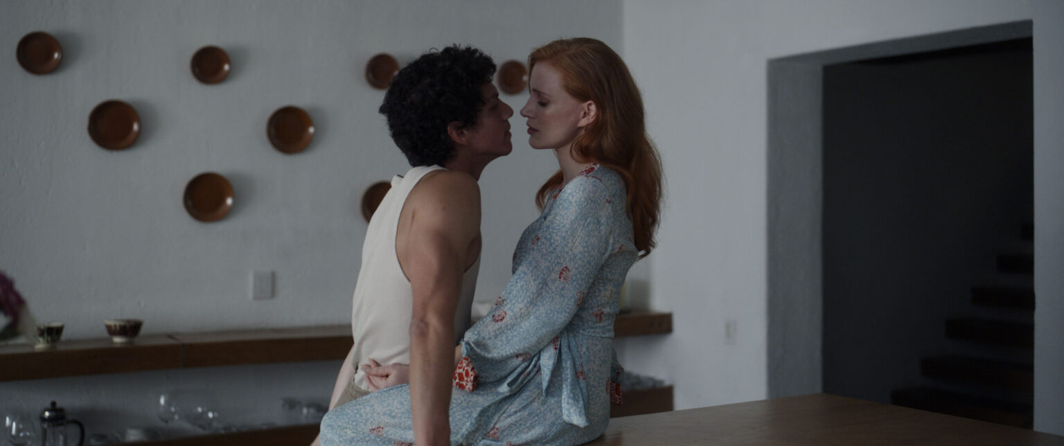 Jessica Chastain e Isaac Hernandez em cena de Sonhos- Divulgação Imagem Filmes