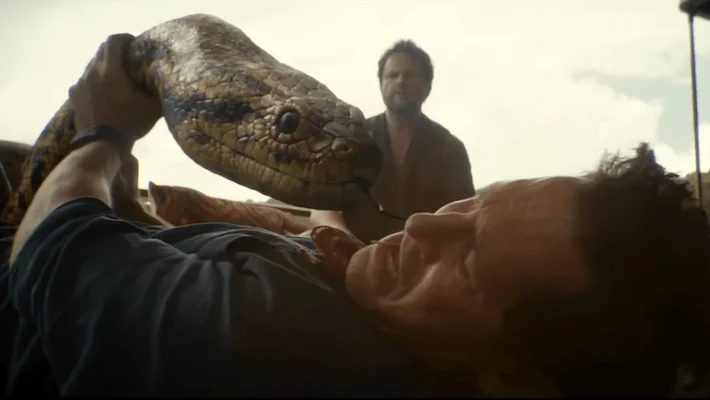 Selton Mello e Paul Rudd em cena de Anaconda- Divulgação Sony Pictures