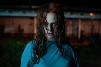 Madelaine Petsch em 'Os Estranhos: Capítulo 2'- Divulgação Lionsgate