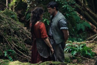 Paul Mescal e Jessie Buckley em cena de Hamnet: A Vida Antes de Hamlet-Divulgação Universal Pictures