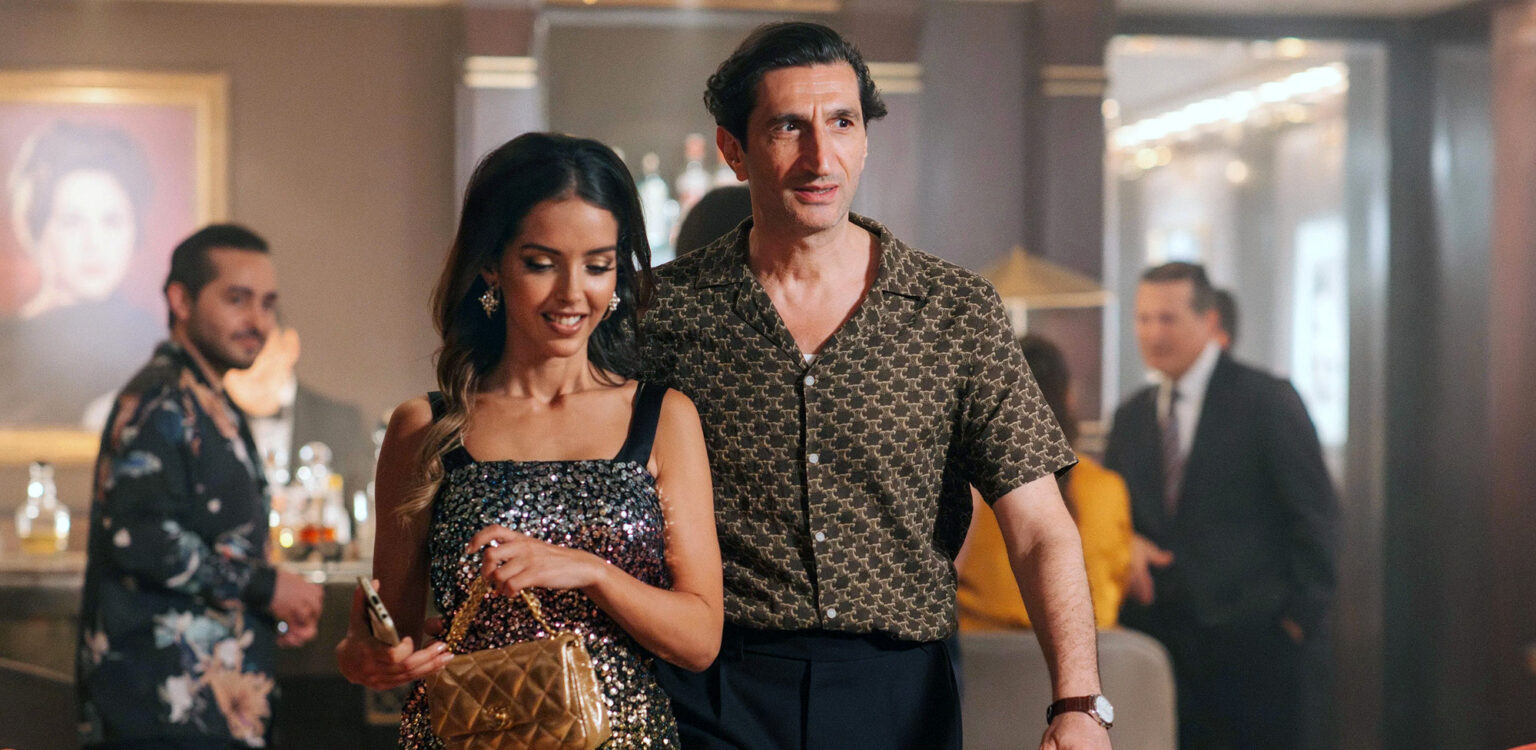 Lyna Khoudri e Fares Fares em cena de "Águias da República"- Divulgação Imovision