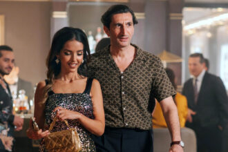 Lyna Khoudri e Fares Fares em cena de "Águias da República"- Divulgação Imovision