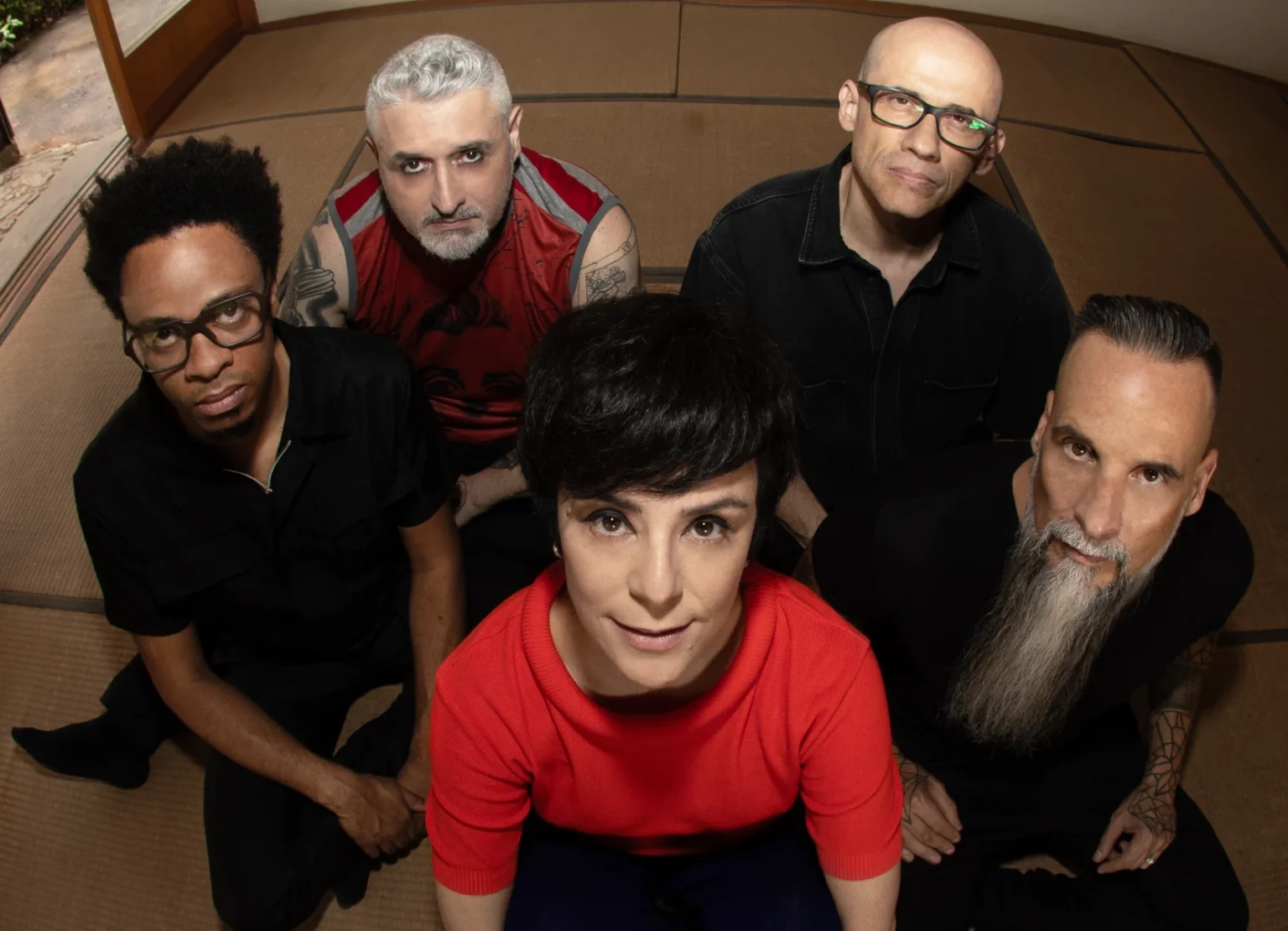 circo voador Pato Fu 2023 em foto de alexandre Biciati