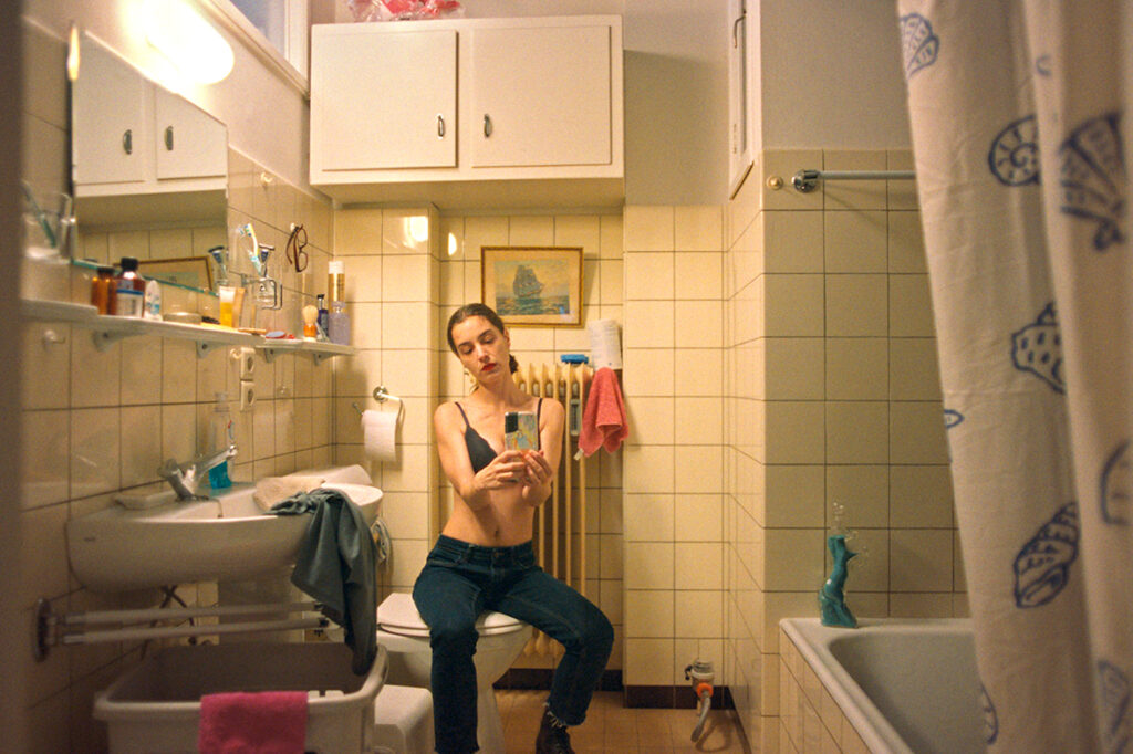 Manon Clavel em cena de "A Vida Secreta de Kika"- Divulgação Festival do Rio