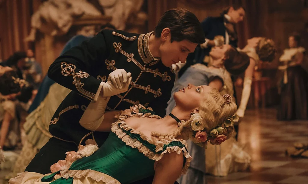 Lea Myren e Isac Calmroth em "A Meia Irmã Feia"- Divulgação Mares Filmes