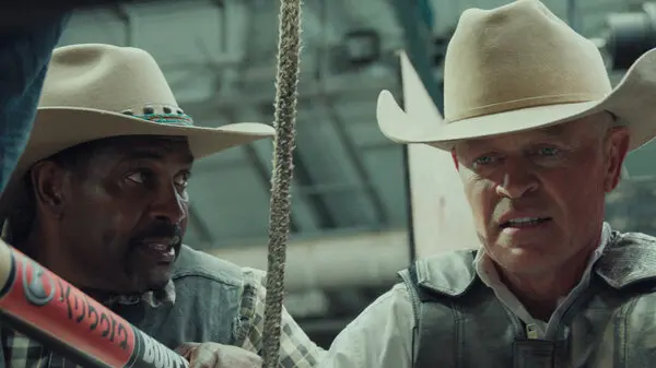 Neal McDonough e Mykelti Williamson em cena de O Último Rodeio- Divulgação Angel Studios