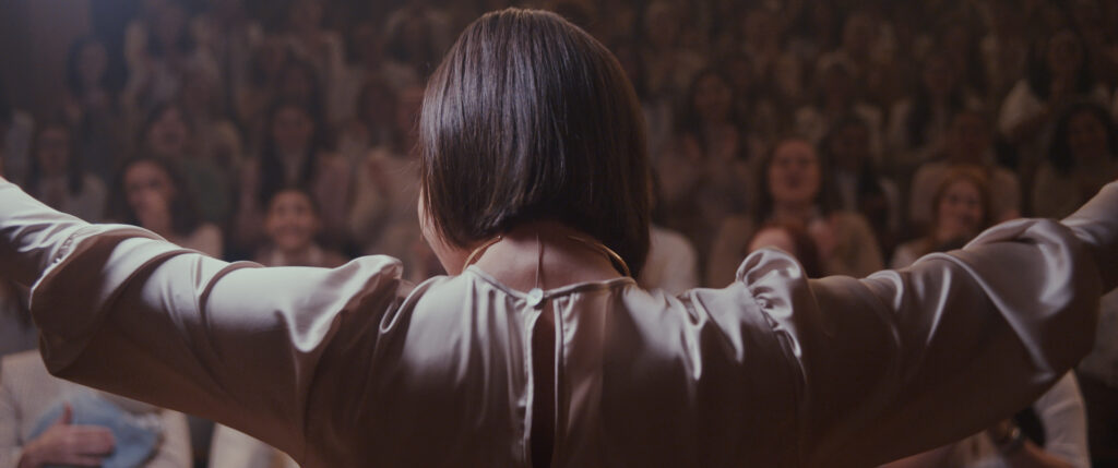 Bruna Linzmeyer em cena de Virtuosas- Divulgação Olhar Filmes