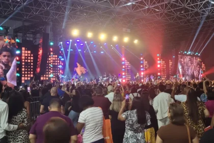 expo cristã em foto de alvaro tallarico