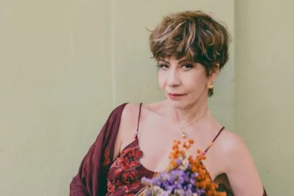 Sandra Pêra canta Gonzaguinha no "Terças no Ipanema"