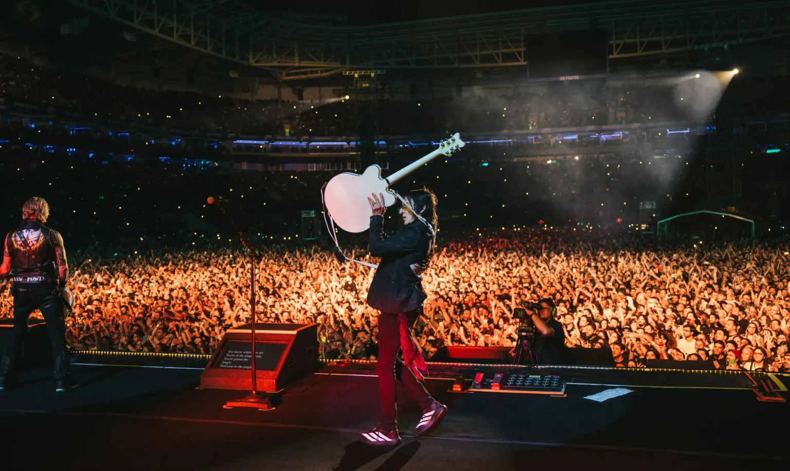 Após quase 10 anos, Guns N' Roses anuncia show no brasil