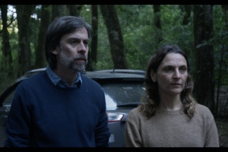 Antonia Zegers e Néstor Cantillana em cena de "O Castigo"-Divulgação Filmes do Estação