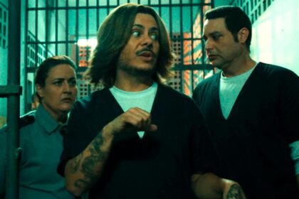 Marcus Majella e Pedroca Monteiro em foto de divulgação para "Agentes Muito Especiais"- Copyright Downtown Filmes / Globo Filmes