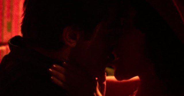 Felipe Simas e Lara Tremouroux em "Asa Branca- A Voz da Arena"- Divulgação Paris Filmes