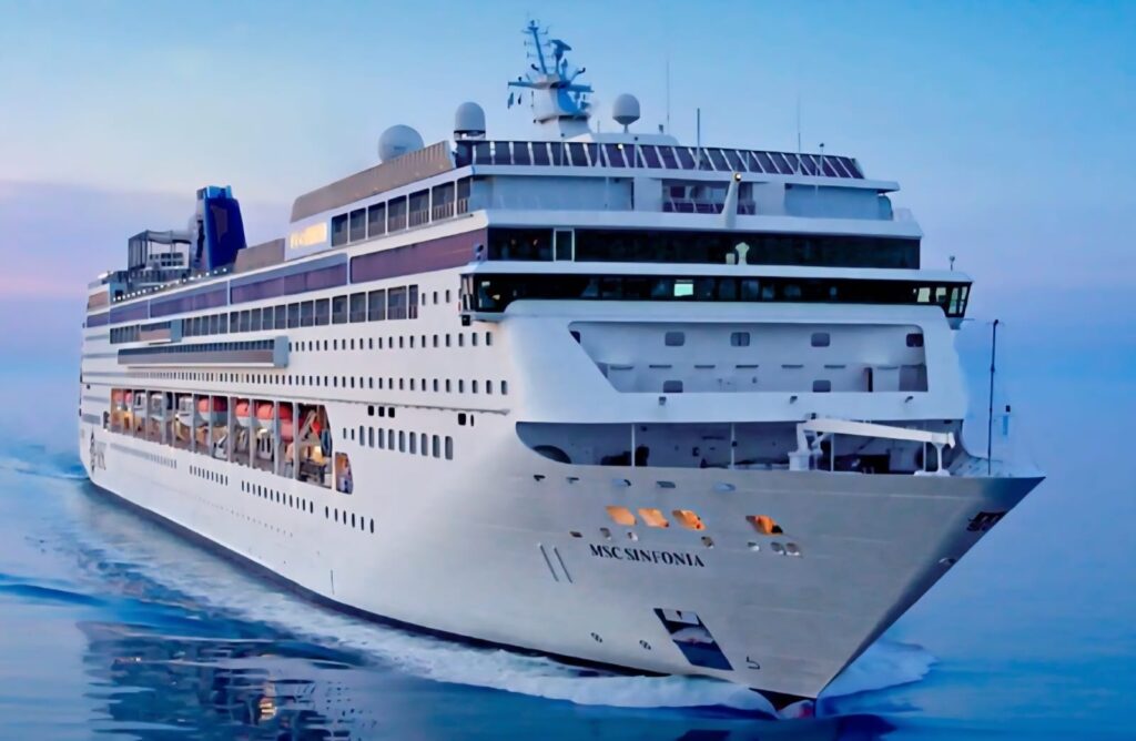 Três navios atracam no Pier Mauá no primeiro dia de 2026 e levam 6,5 mil turistas ao Rio, marcando o início de uma temporada de cruzeiros milionária.