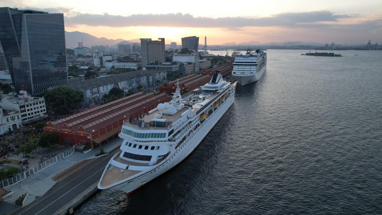 Rio recebe navio-hospital chinês e 7 mil turistas em cruzeiros da MSC