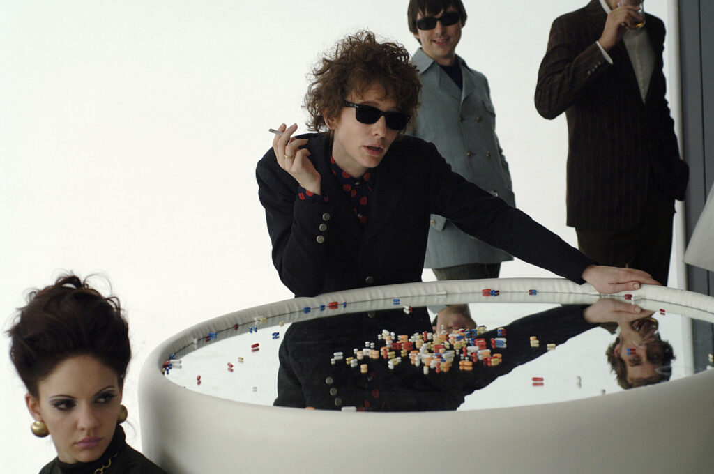 Cate Blanchett em cena de "Não Estou Lá"- Filme presente na Mostra Todd Haynes