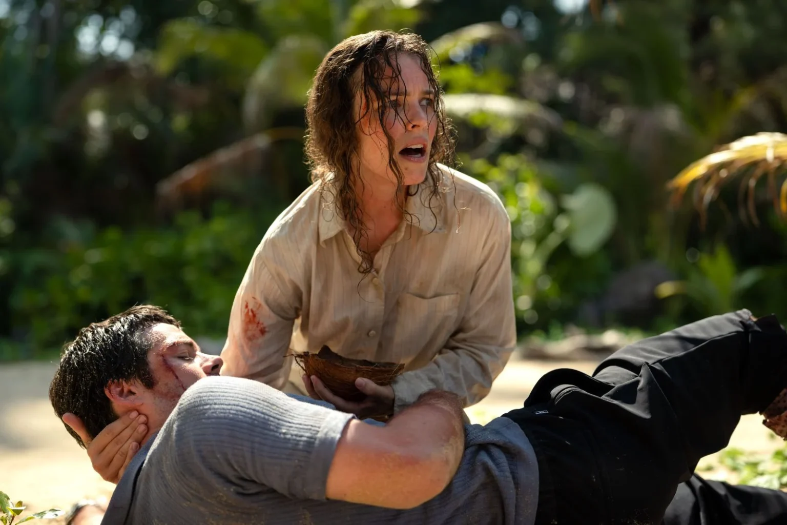 Rachel McAdams e Dylan O'Brien em 'Socorro!'- Divulgação 20th century Studios