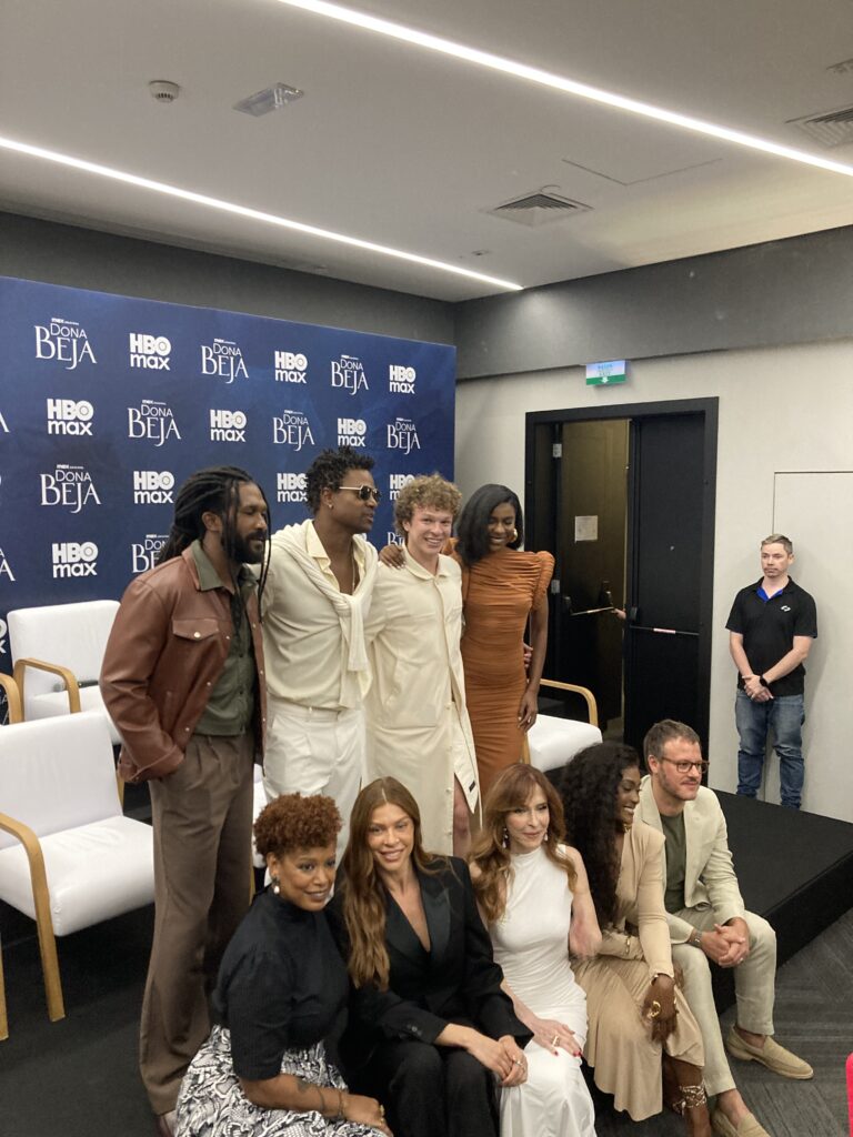 Elenco de Dona Beja em coletiva realizada em SP- Foto por André Quental Sanchez