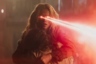 Supergirl muda sua origem no novo DCU, fortalece a relação com Krypto e cria uma base inédita para o futuro do universo cinematográfico da DC.