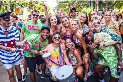 Bloco da Favorita confirma Hitmaker e convidados em desfile no Centro