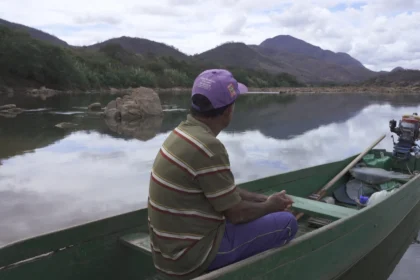 Dirigido por Claudia Neuber, Saudades do Rio Doce