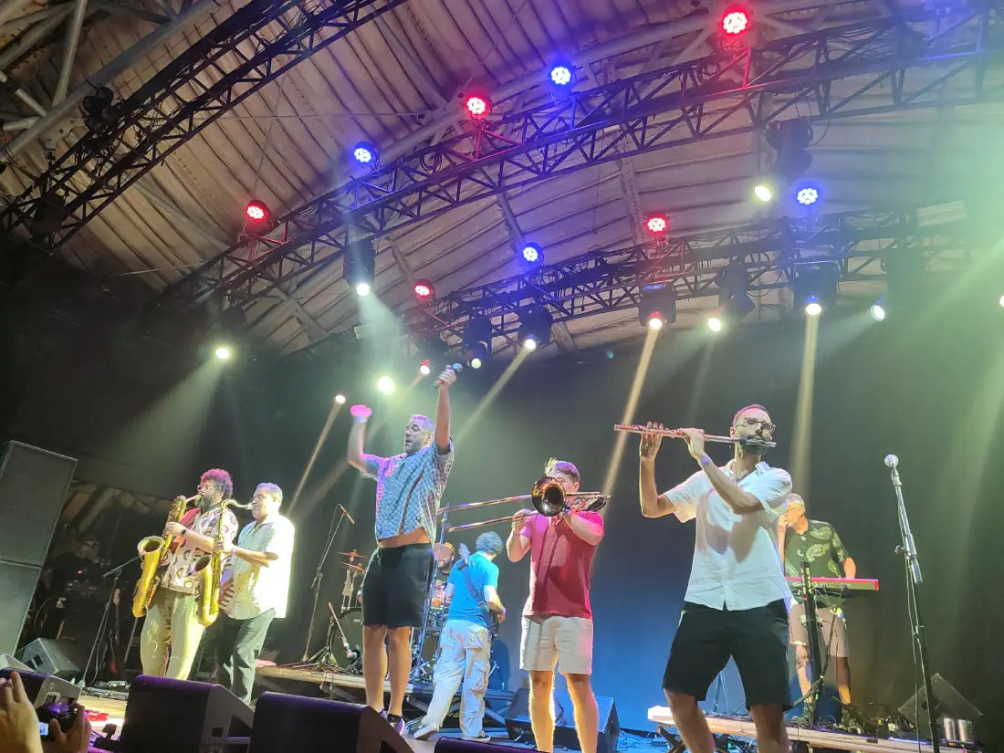 Móveis Coloniais de Acaju