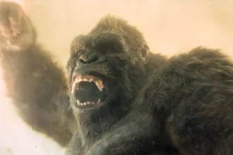 Cena de "Monarch: Legado de Monstros"- Divulgação Apple TV+