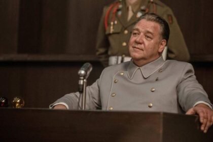 Russell Crowe em cena de "Nuremberg"- Divulgação Diamond Filmes