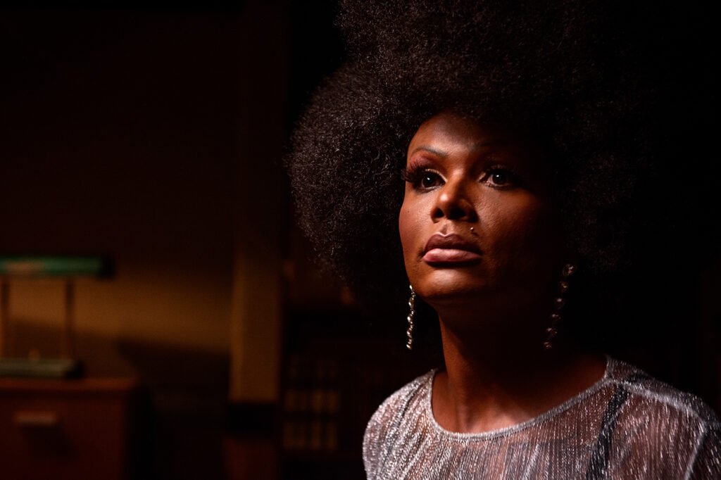 Diva Menner em cena de "Ruas da Glória"- Divulgação Festival do Rio