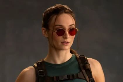 Série de Lara Croft com Sophie Turner é paralisada logo após início das filmagens
