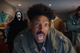 Todo Mundo em Pânico' ganha primeiro trailer oficial Com Anna Faris e Regina Hall, o filme chega aos cinemas brasileiros em 4 de junho