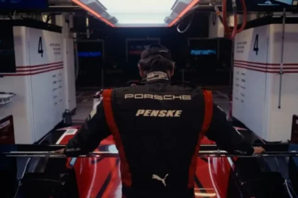 Felipe Nasr em cena de 2die4- Divulgação O2Play